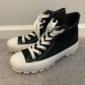 Sincerely Jules Women's Vespa Black Converse-Style Hightop Sneakers Size 9 Used